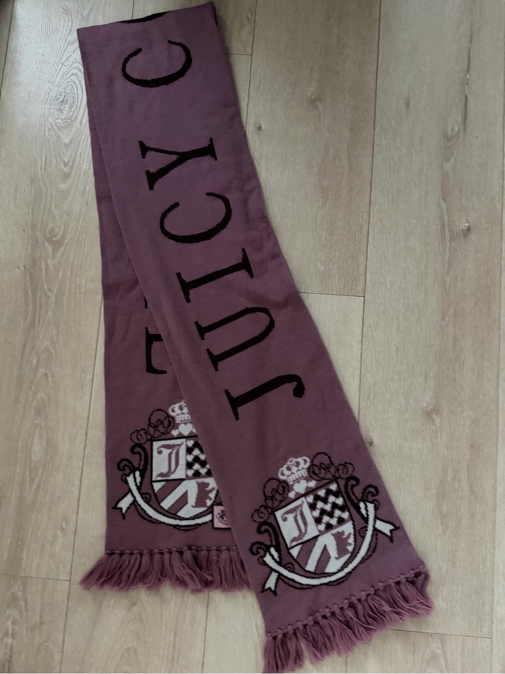 VTG 2000s Juicy Couture 100% Merino Wool Knit Crest Scarf Dusty Rose Purple